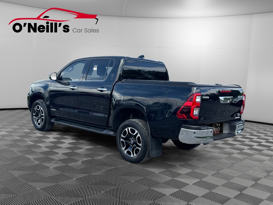2022 Toyota Hilux 2.8L Diesel For Sale Images