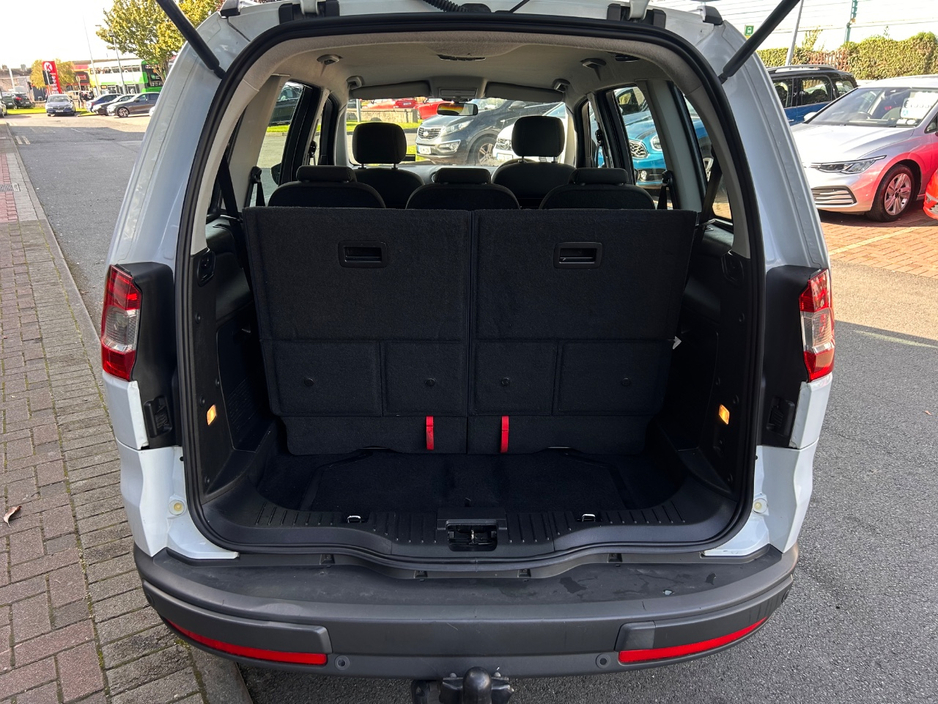 Ford Galaxy 2.0 TDCI ZETEC 140PS 5DR 7-Seater Super Low Mileage & Immaculate - NCT & TAX - ACT Fast This Wont Last - Trade-In Welcome - Assured Warranty - — thumbnail 13