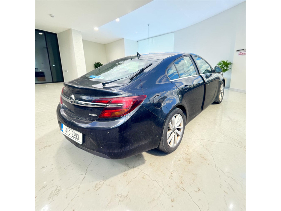 2014 Opel Insignia 2L Diesel For Sale Images