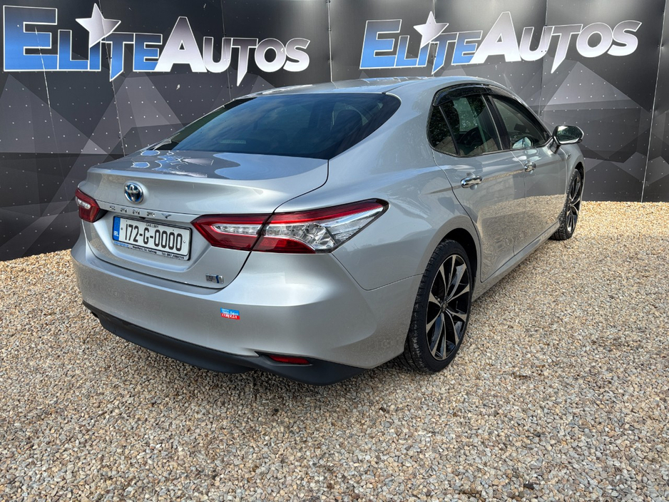 2017 Toyota Camry 2.5L Petrol Hybrid For Sale Images