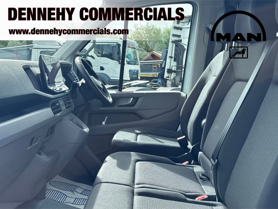 2025 MAN TGE 2.0L Diesel For Sale Images