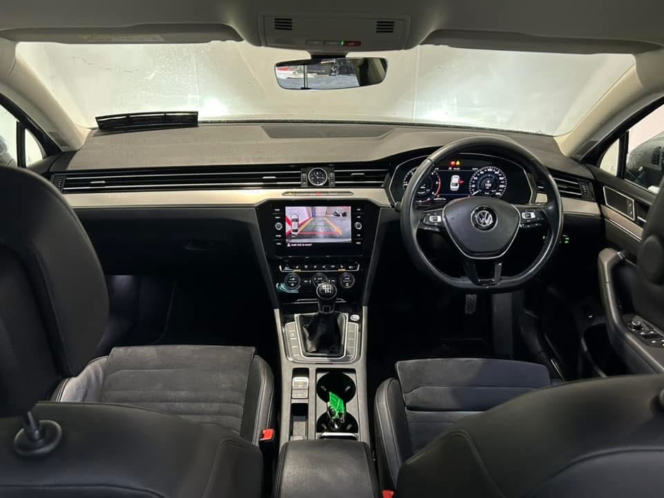 2019 Volkswagen Passat 2.0L Diesel For Sale Images