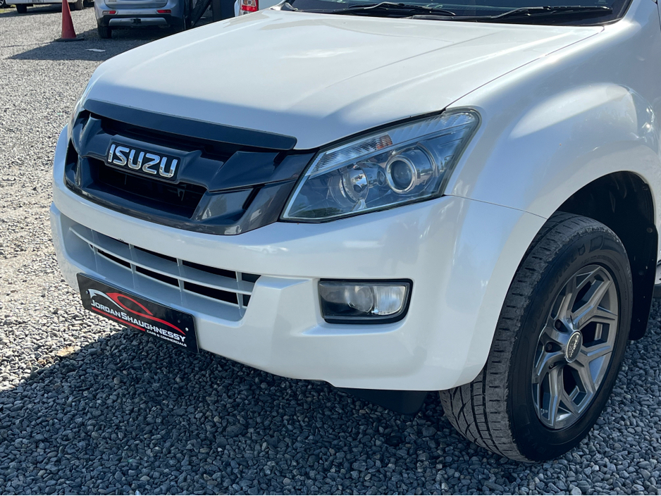 2015 Isuzu D-MAX 2.5L Diesel For Sale Images