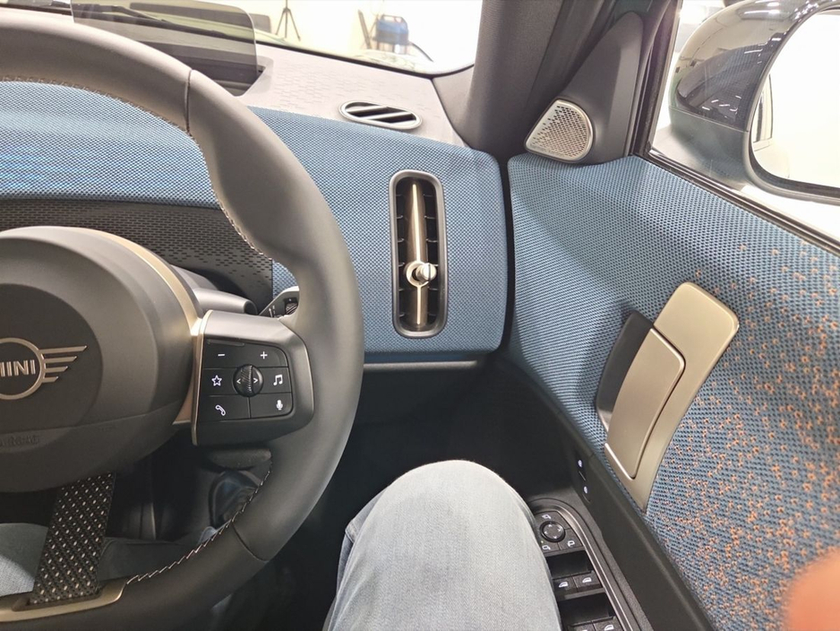 2026 MINI Countryman 1.5L Petrol Hybrid For Sale Images