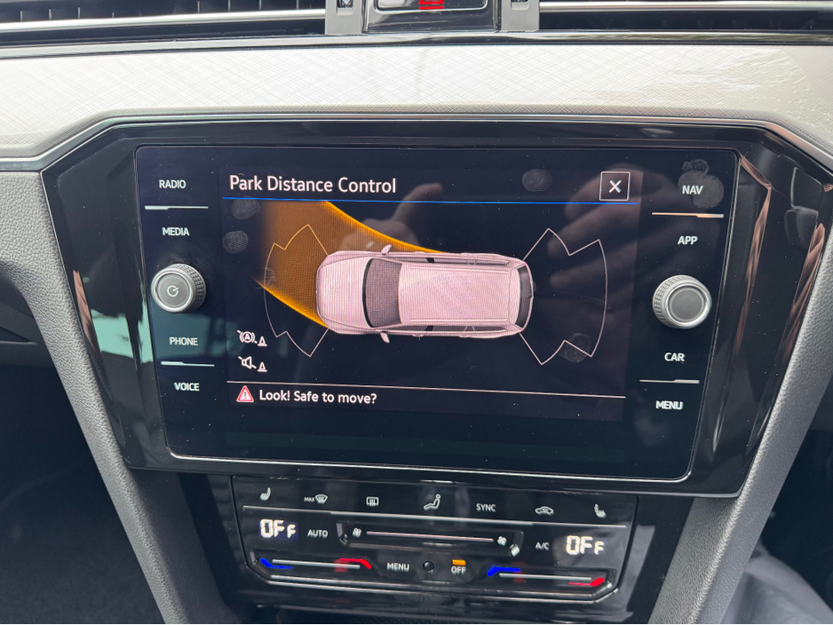 2022 Volkswagen Passat 1.4L Petrol Plug-in Hybrid For Sale Images