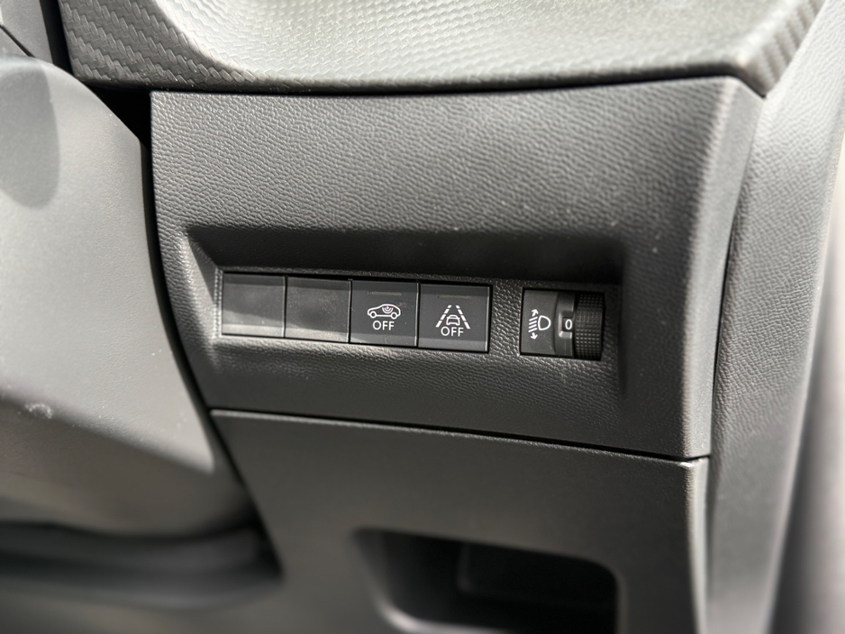 2022 Peugeot 2008 1.5L Diesel For Sale Images