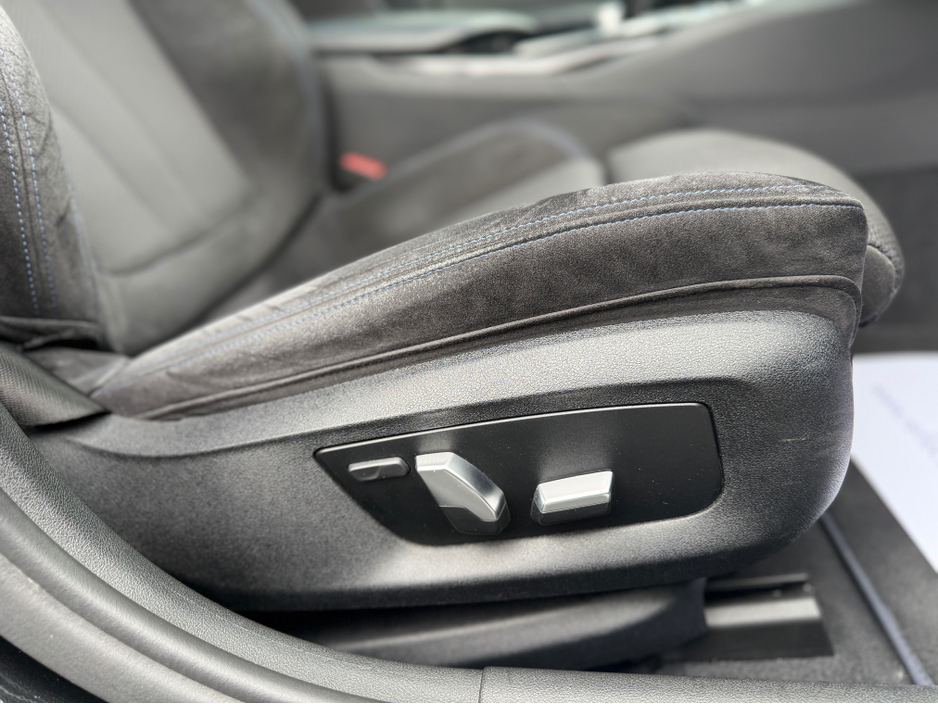 BMW 5 Series 523D M Sport-M5 Look 360 Cameras Sunroof — thumbnail 16