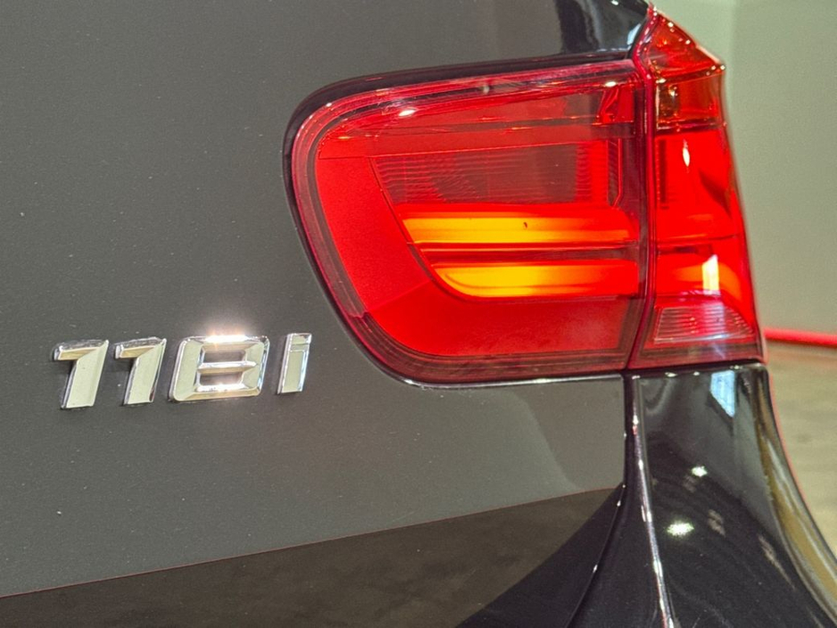 BMW 1 Series 1.6 AUTOMATIC — thumbnail 11