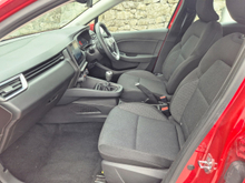 2022 Renault Clio 1L Petrol For Sale Images