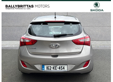 2016 Hyundai i30 1.6L Diesel For Sale Images