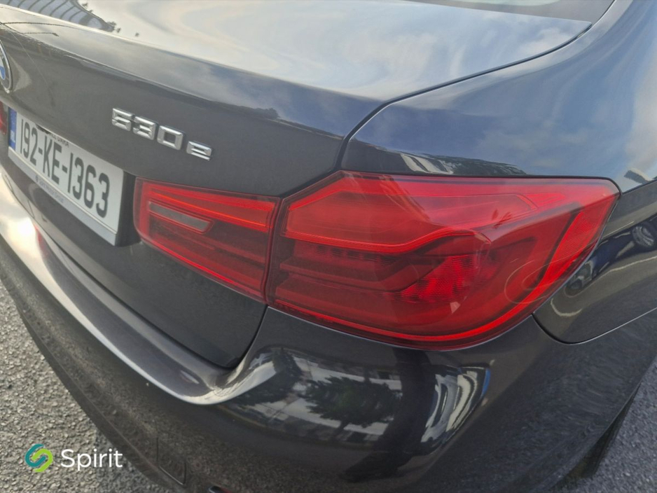 BMW 5 Series 530E PHEV SE * Call Mark on 0861628028* — thumbnail 21