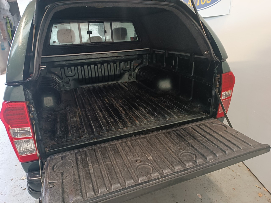 2014 Isuzu D-MAX 2.5L Diesel For Sale Images