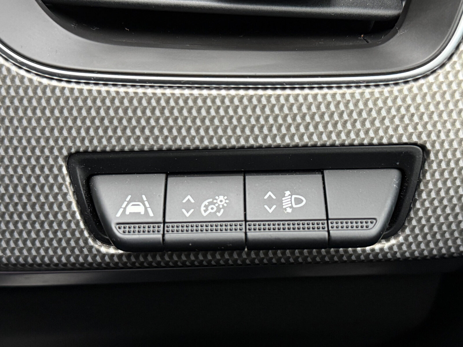 2022 Renault Arkana 1.3L Petrol For Sale Images