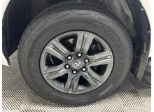 2021 Toyota Hilux 2.4L Diesel For Sale Images