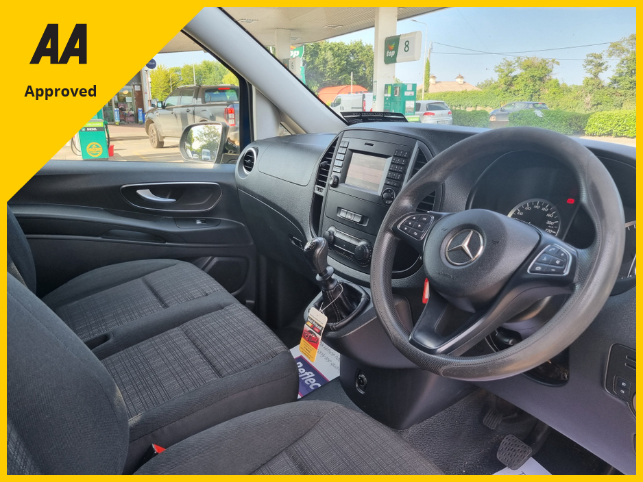 2017 Mercedes-Benz Vito 2.1L Diesel For Sale Images