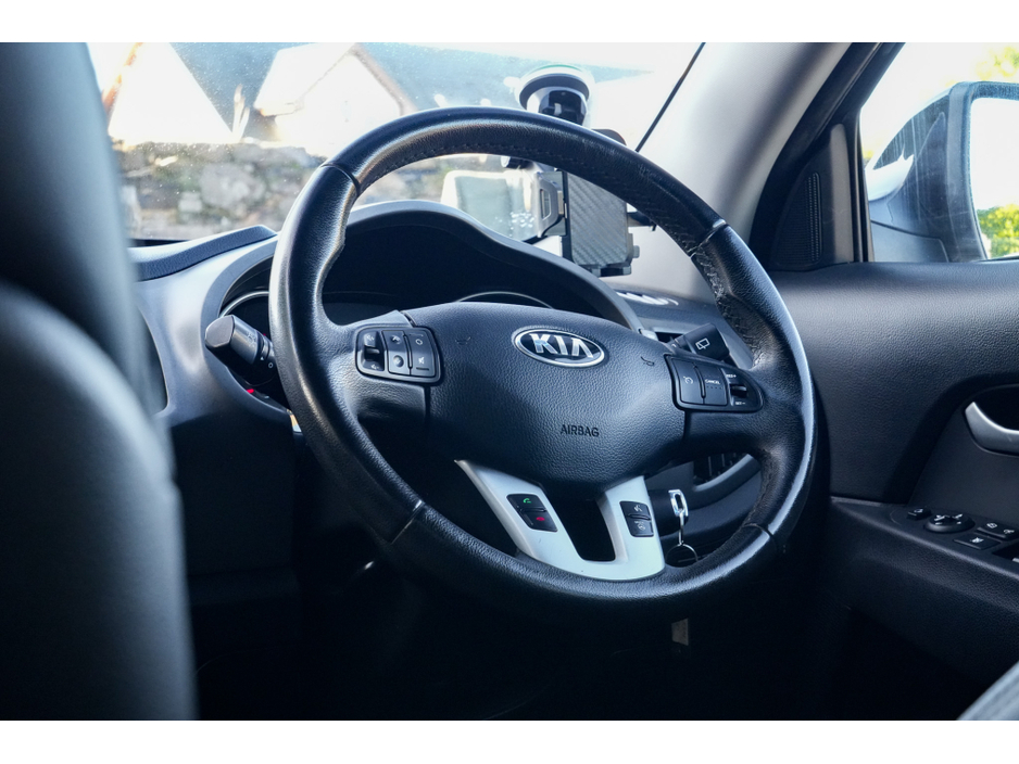 Kia Sportage 1.7 Diesel Manual — thumbnail 18