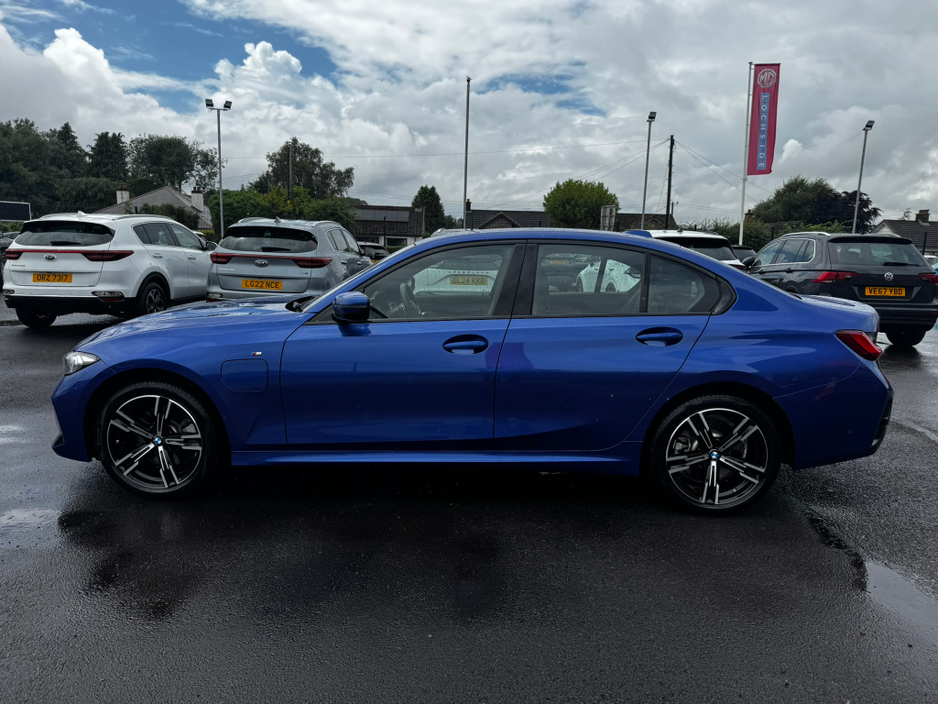 2025 BMW 3 Series 2L Hybrid For Sale Images