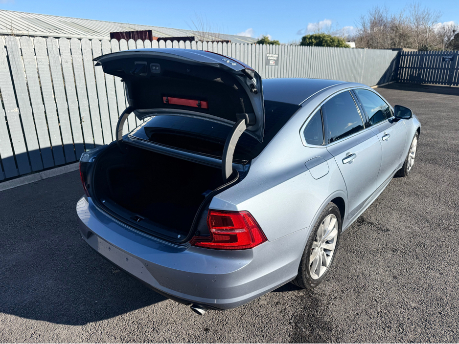 2020 Volvo S90 2L Diesel For Sale Images