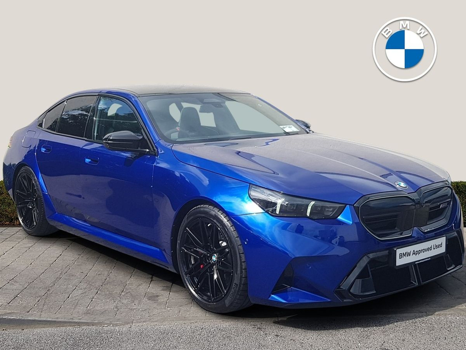 2026 BMW M5 4.5L Petrol Plug-in Hybrid For Sale Images