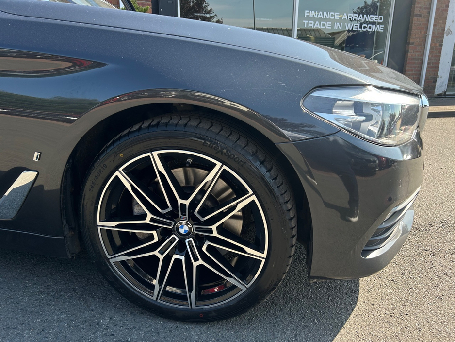 2018 BMW 5 Series 2L Petrol Plug-in Hybrid For Sale Images