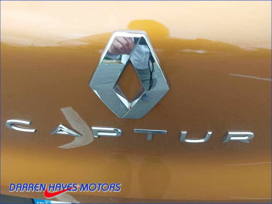 2021 Renault Captur 1.3L Petrol For Sale Images