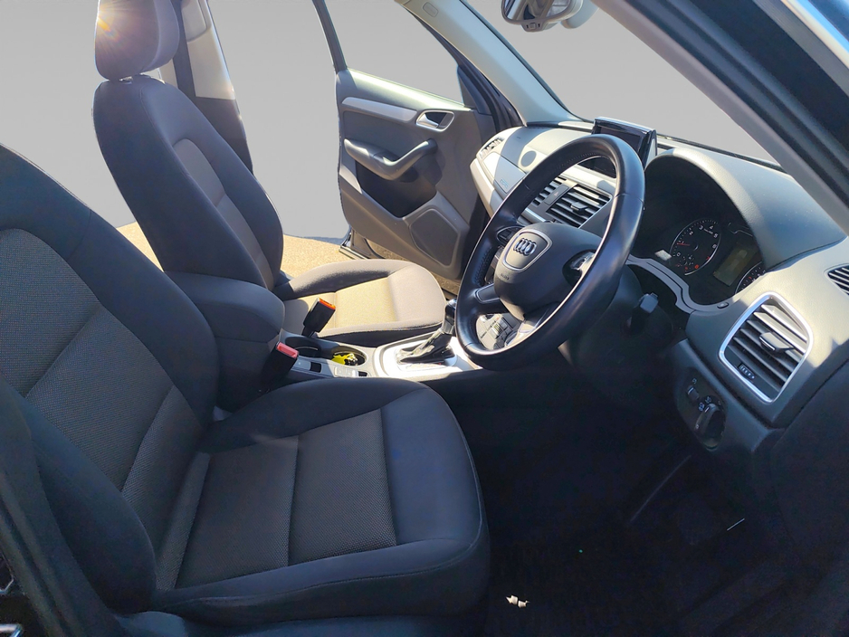 Audi Q3 2.0 Petrol Auto — thumbnail 10