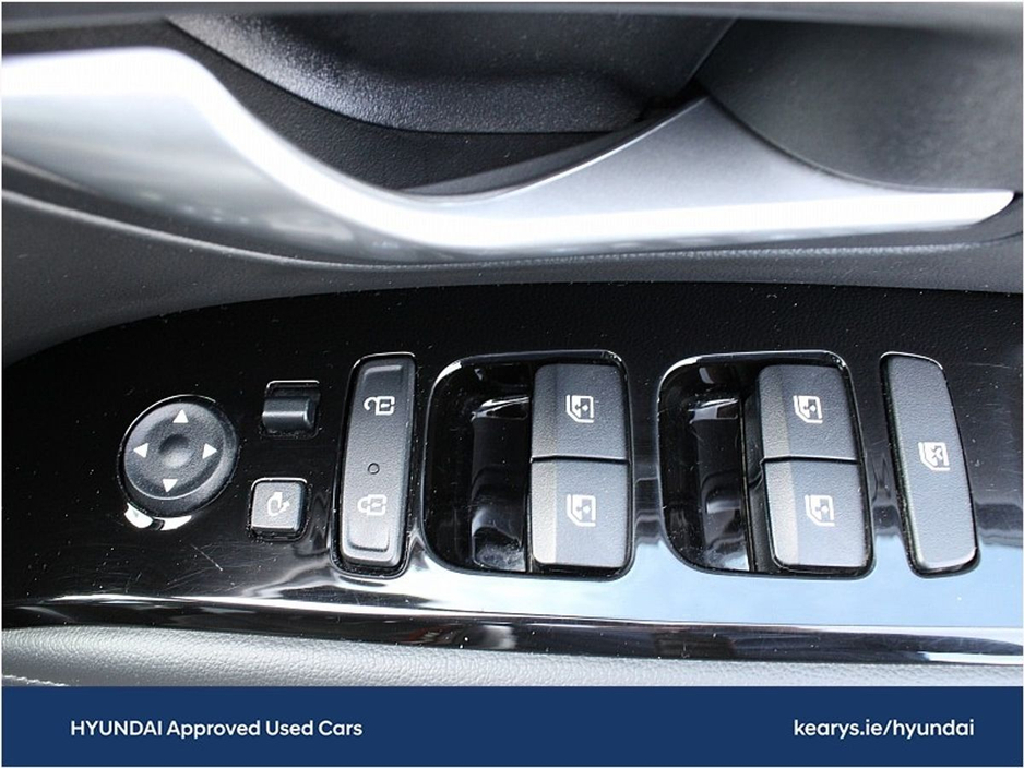 Hyundai Tucson 2WD Executive HEV Auto — thumbnail 24