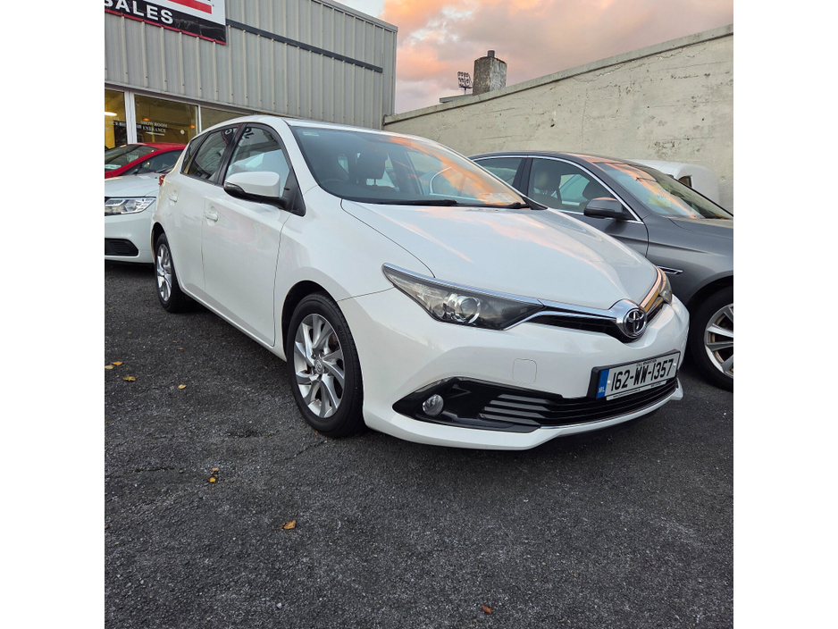 2016 Toyota Auris 1.2L Petrol For Sale Images