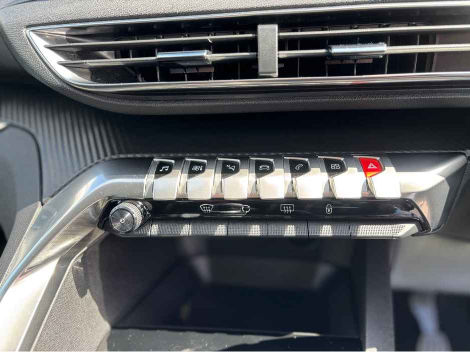 2022 Peugeot 3008 1.5L Diesel For Sale Images