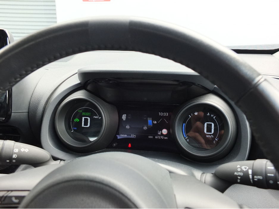 2023 Toyota Yaris Cross 1.5L Petrol Hybrid For Sale Images