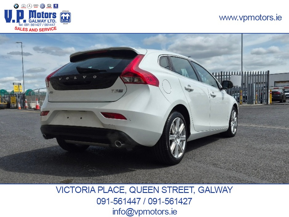 2019 Volvo V40 1.5L Petrol For Sale Images