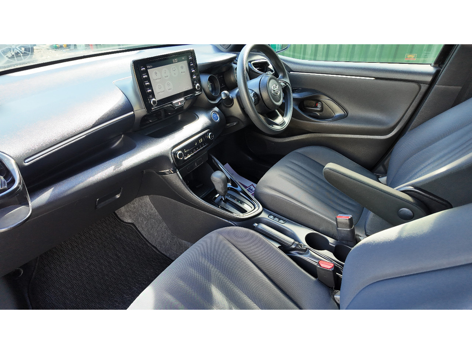 2020 Toyota Yaris 1.5L Petrol Hybrid For Sale Images