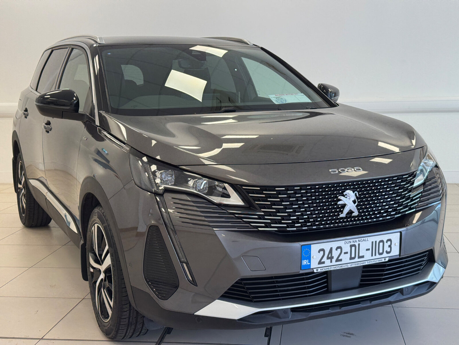 Peugeot 5008 1.2 Hybrid 136bhp E-DCS6 GT