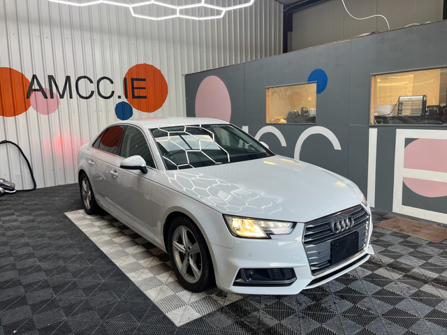 2019 AUDI A4 AUDI A4 AUTOMATIC 1.4 TFSI SPORT / 44k KMs / HEATED SEATS , REVERSE CAMERA , ADAPTIVE CRUISE & MORE