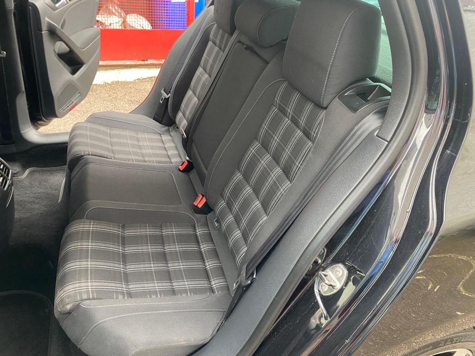 2010 Volkswagen Golf 2L Diesel For Sale Images