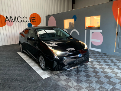 TOYOTA Prius 2018