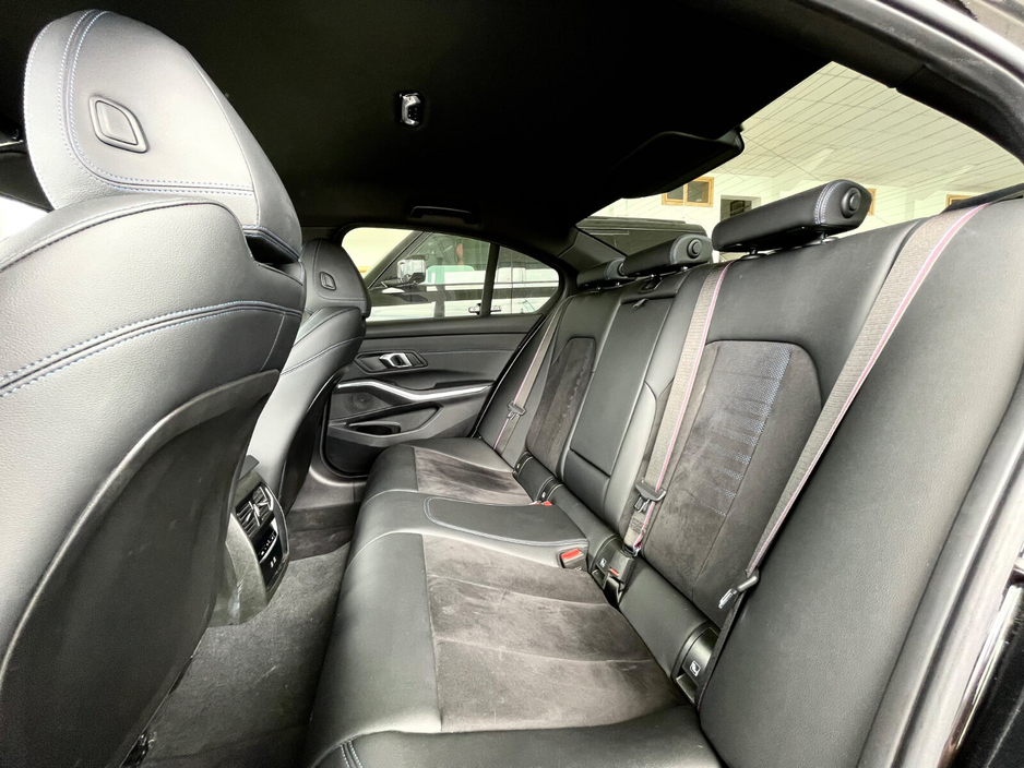 2024 BMW 3 Series 2L Diesel For Sale Images