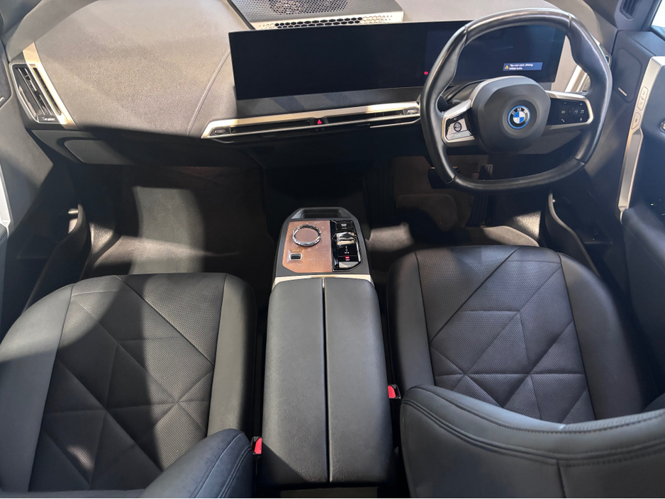 2024 BMW iX 0L Electric For Sale Images