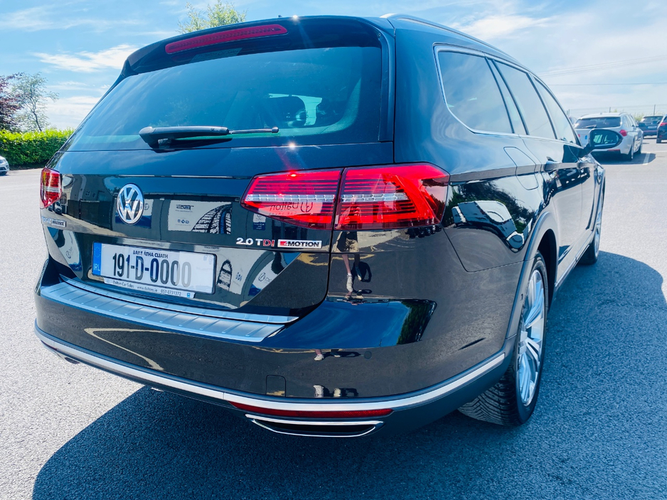 2019 Volkswagen Passat 2L Diesel For Sale Images
