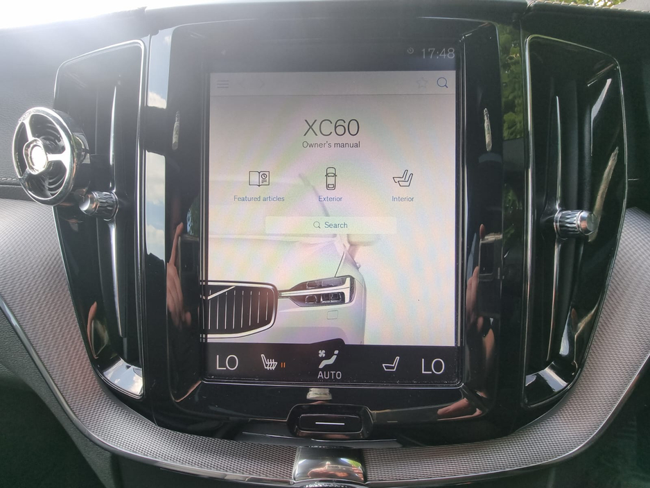 2020 Volvo XC60 2L Petrol Plug-in Hybrid For Sale Images