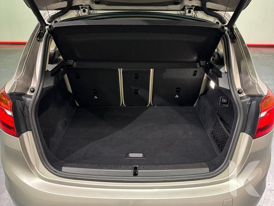 BMW 2 Series 1.5 AUTOMATIC LUXURY EDITION - FULL CREAM LEATHER ELECTRIC/HEATED SEATS - UPGRADED ALLOY WHEELS - REVERSE CAMERA/PARKING SENSORS — thumbnail 25