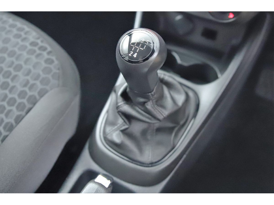 Opel Corsa 1.4 E 75BHP 5SPD *FULLY SERVICED* — thumbnail 22
