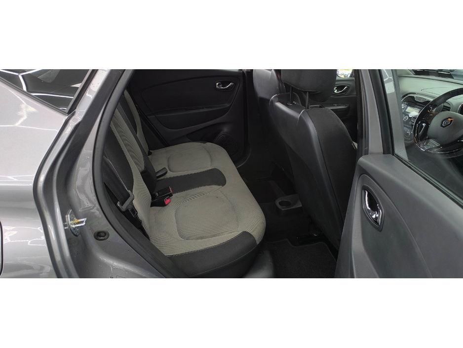 Renault Captur LIFE 1.5 DCI 90 AUTO EU — thumbnail 17
