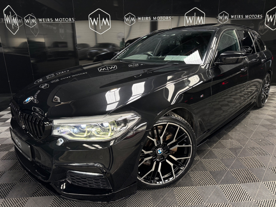 BMW 5 Series M-Sport Pro *Panoramic Sunroof*