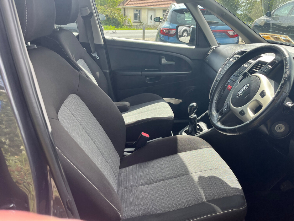 2012 Kia Venga 1.4L Diesel For Sale Images