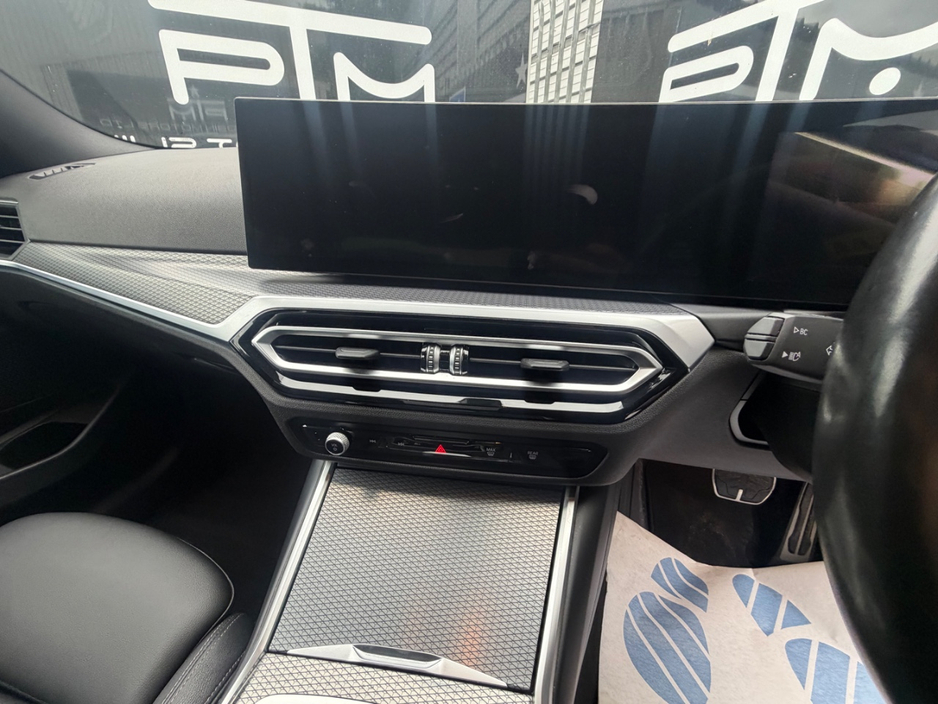 BMW 3 Series M SPORT AUTO — thumbnail 17