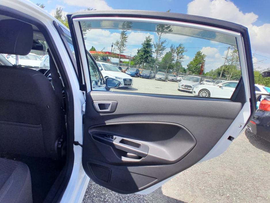Ford Fiesta 1.0L EcoBoost Petrol Automatic - Low mileage (3160) — thumbnail 13