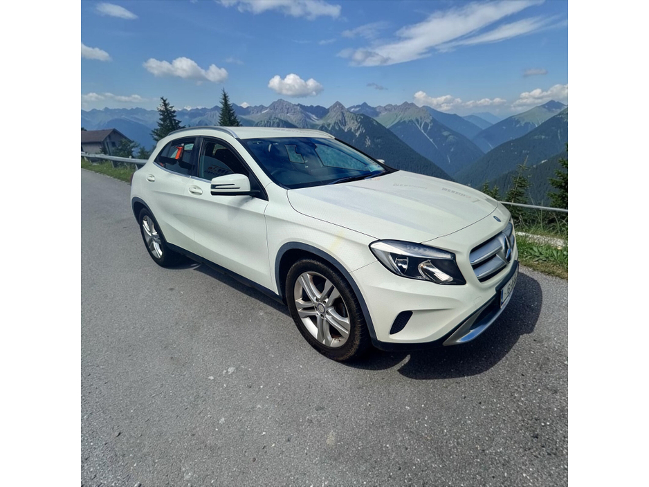 2016 Mercedes-Benz GLA Class 1.5L Diesel For Sale Images