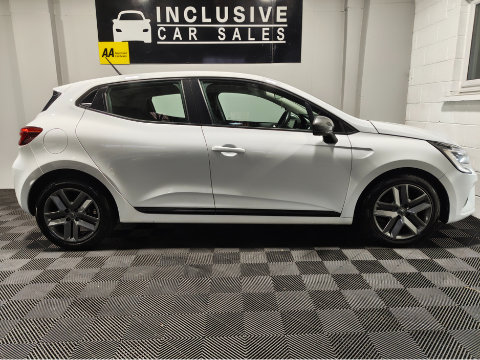 2022 Renault Clio 1L Petrol For Sale Images