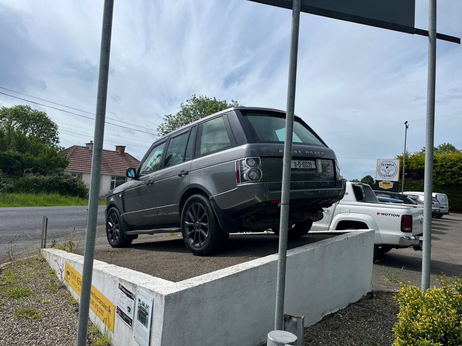 2011 Land Rover Range Rover 4.5L Diesel For Sale Images